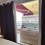 Apartment Ylona