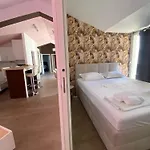 Apartment Ylona