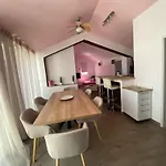 Apartment Ylona *