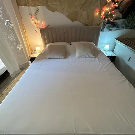 Ylona Apartamento Primošten